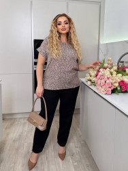 Костюми жіночі ПОЛУБАТАЛ оптом Madame Couturiere 