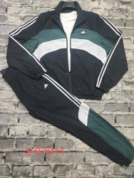 Спортивні костюми чоловічі оптом