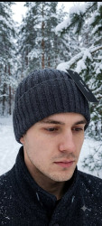 Шапки чоловічі оптом 