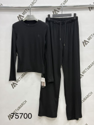 Костюмы женские оптом 37985046 75700-67