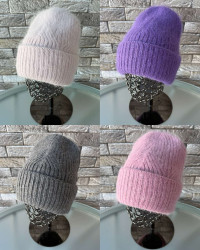 Шапки жіночі оптом