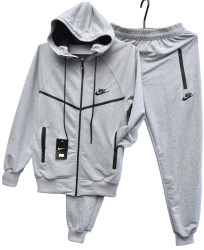 Спортивні костюми чоловічі оптом