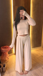 Костюми жіночі оптом