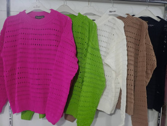 Светри жіночі оптом 