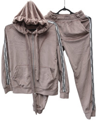 Спортивні костюми жіночі оптом