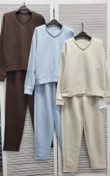 Спортивні костюми жіночі (блакитний) оптом 