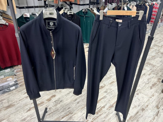 Костюми чоловічі оптом