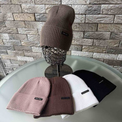 Шапки жіночі оптом 