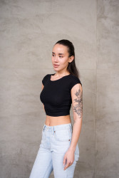 Топи жіночі оптом