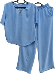 Костюми жіночі оптом