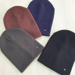 Шапки чоловічі оптом 
