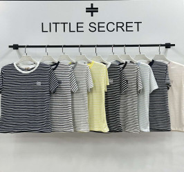 Футболки жіночі оптом -- 