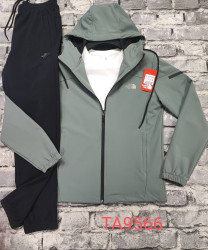 Спортивні костюми чоловічі оптом