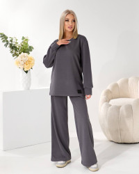 Костюми жіночі оптом