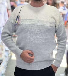 Светри чоловічі оптом 