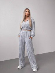 Спортивні костюми жіночі оптом