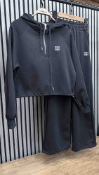 Спортивні костюми жіночі оптом ---