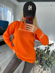 Светри жіночі оптом 