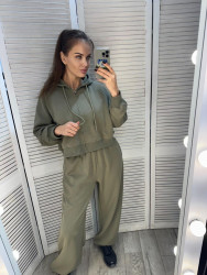 Спортивні костюми жіночі оптом