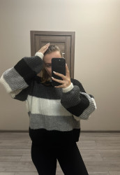 Светри жіночі оптом