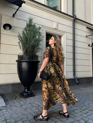 Сукні жіночі БАТАЛ оптом