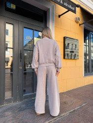 Спортивні костюми жіночі оптом