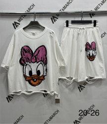 Спортивні костюми жіночі оптом