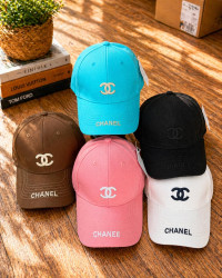 Кепки жіночі оптом