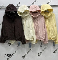 Вітровки жіночі оптом