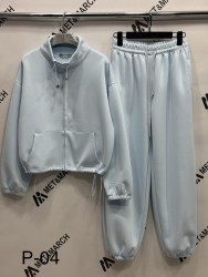 Спортивні костюми жіночі оптом