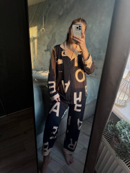 Костюми жіночі оптом