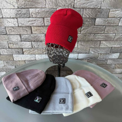 Шапки підліткові оптом