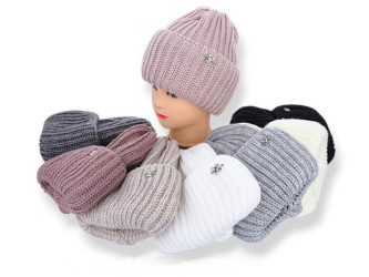 Шапки жіночі оптом 