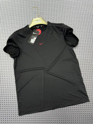 Футболки чоловічі оптом