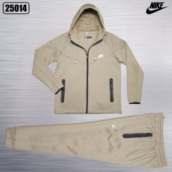 Спортивні костюми чоловічі оптом