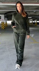 Спортивні костюми жіночі оптом