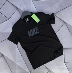 Футболки чоловічі оптом 