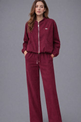 Костюми жіночі оптом ---