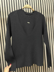 Светри жіночі оптом ---