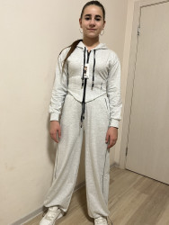 Спортивні костюми підліткові оптом