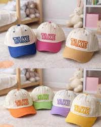 Кепки дитячі оптом