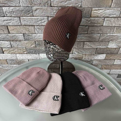 Шапки підліткові оптом