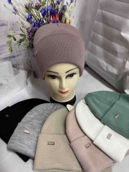 Шапки жіночі оптом 