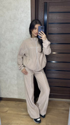 Спортивні костюми жіночі оптом