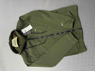 Вітровки чоловічі оптом