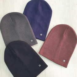 Шапки чоловічі оптом 