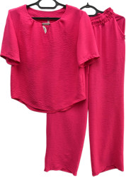 Костюми жіночі оптом