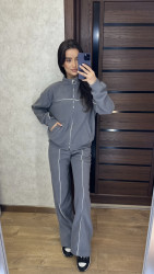 Спортивні костюми жіночі оптом