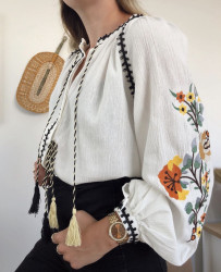 Вишиванки жіночі оптом