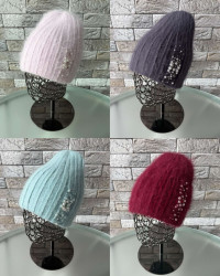 Шапки жіночі оптом